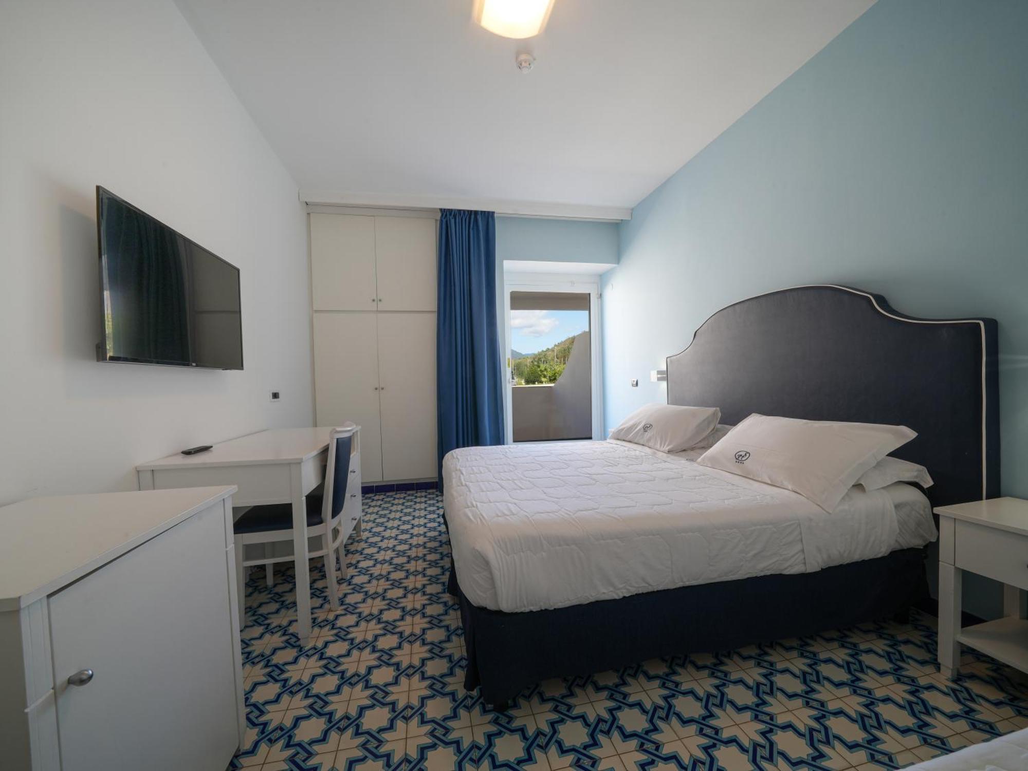 Hotel Saline Palinuro Bagian luar foto